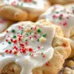 easy soft christmas sugar cookies - featured image